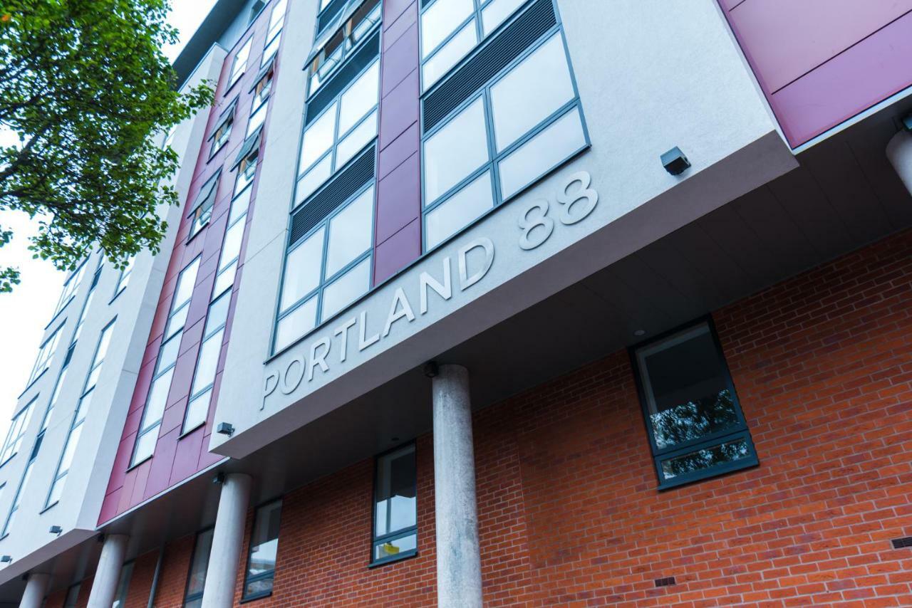 5 Star Brand New City Centre Apartment Belfast Exterior photo