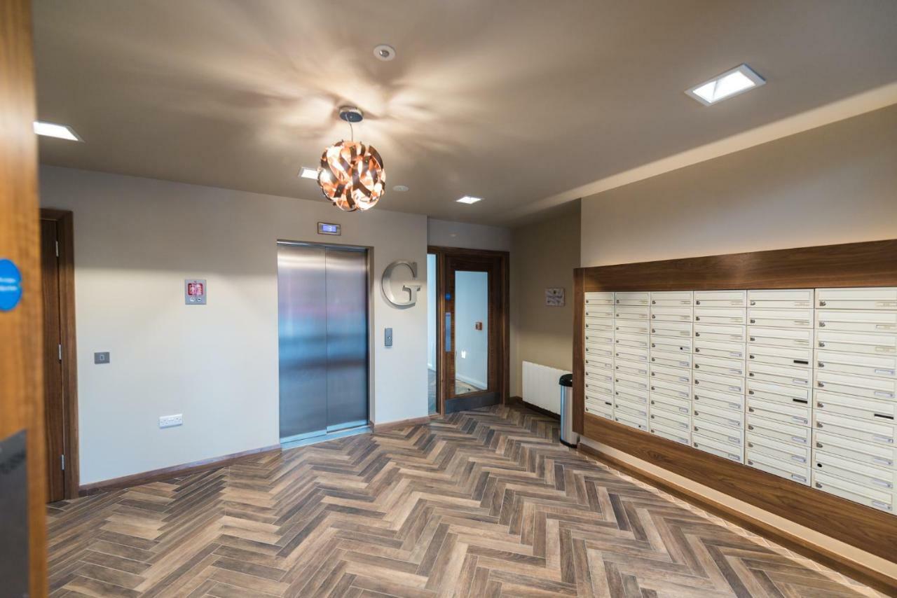 5 Star Brand New City Centre Apartment Belfast Exterior photo