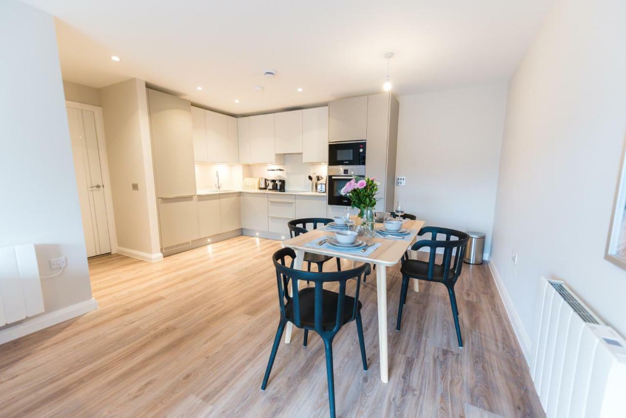 5 Star Brand New City Centre Apartment Belfast Exterior photo