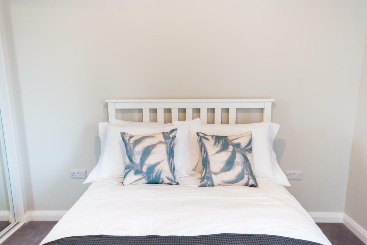 5 Star Brand New City Centre Apartment Belfast Exterior photo