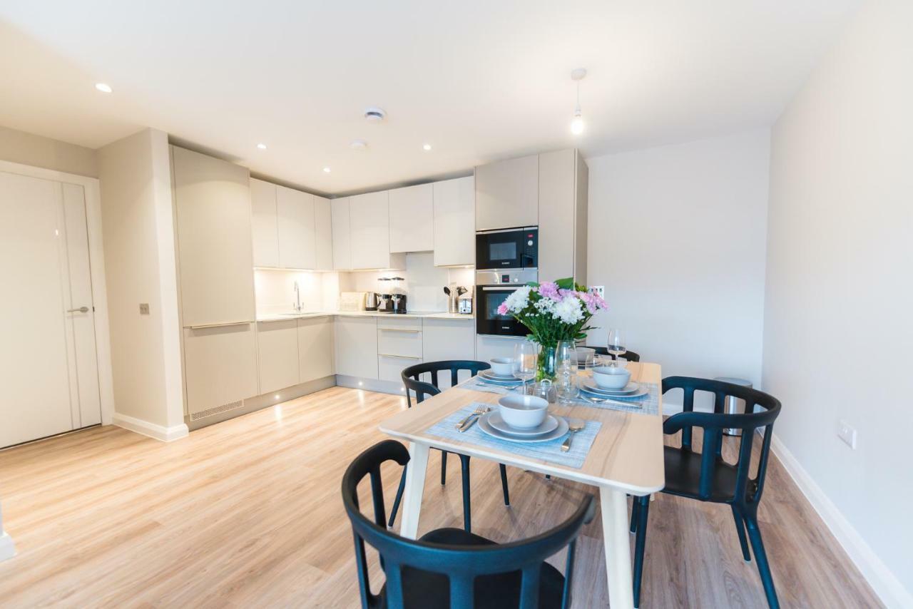 5 Star Brand New City Centre Apartment Belfast Exterior photo