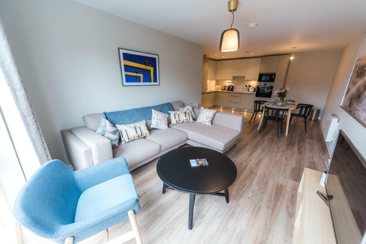5 Star Brand New City Centre Apartment Belfast Exterior photo